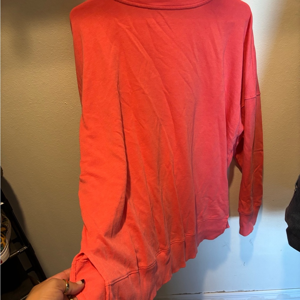 Time and Tru Women's Coral Sweatshirt